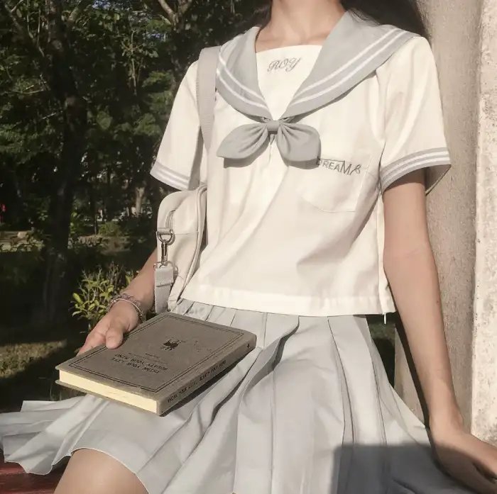 第一个弥撒